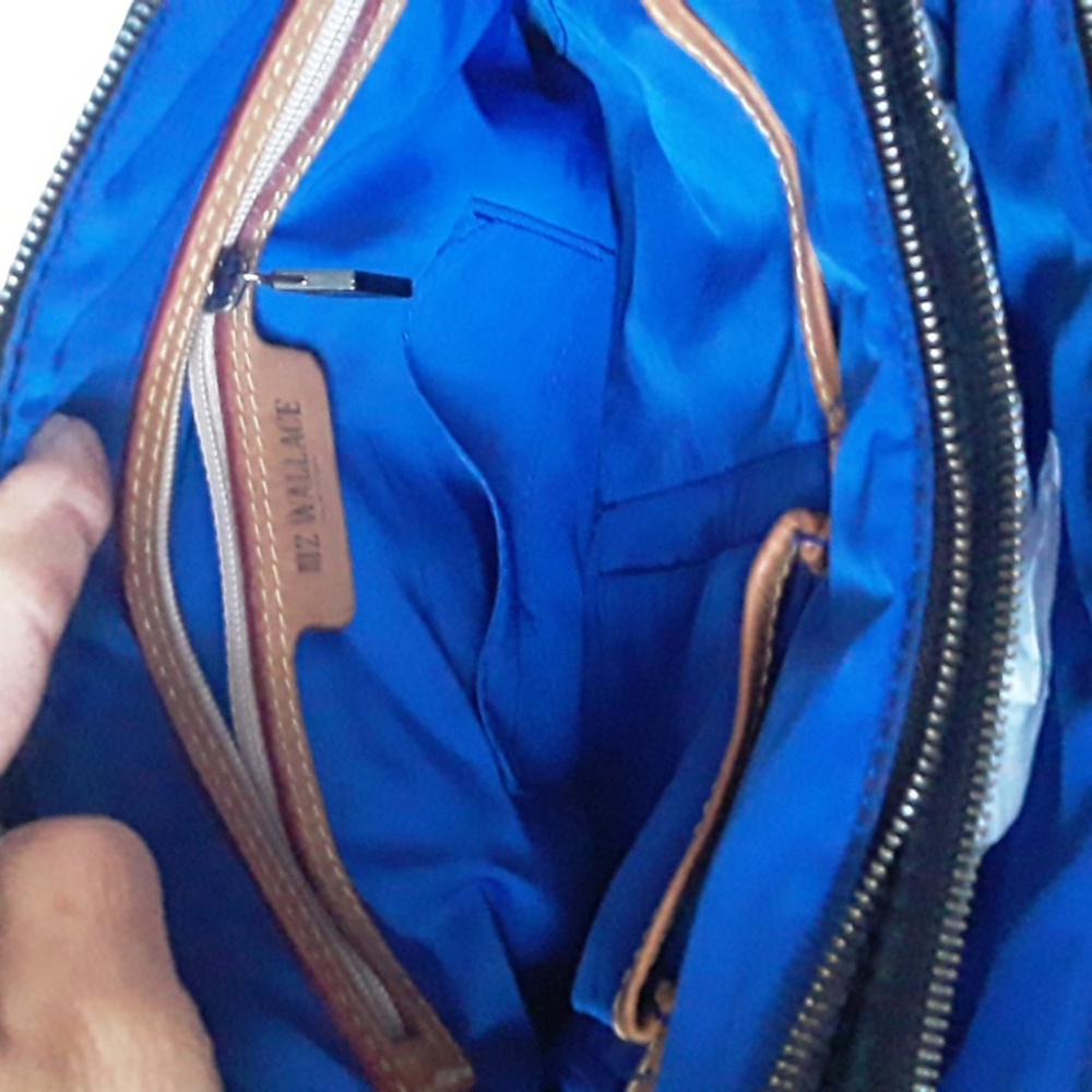 MZ WALLACE Madison Crossbody, Black, *NOTE* - Picture 7 of 10